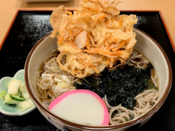 「かき揚げそば（780円）」@立ち喰いそば 松月庵の写真