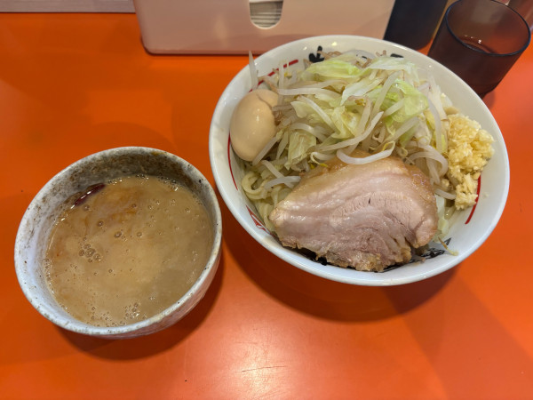 「つけ麺(醤油)ニンニク　アブラ　味玉」@ちばからの写真
