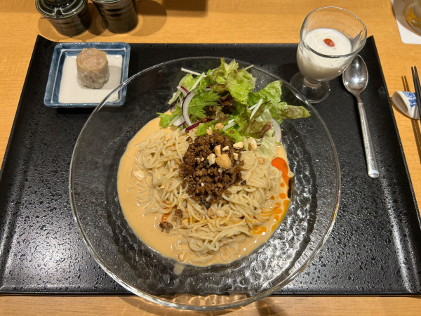 「夏限定 冷やし豆乳担々麺ランチセット ¥1430」@chinese restaurant HAKUBI(白眉)の写真