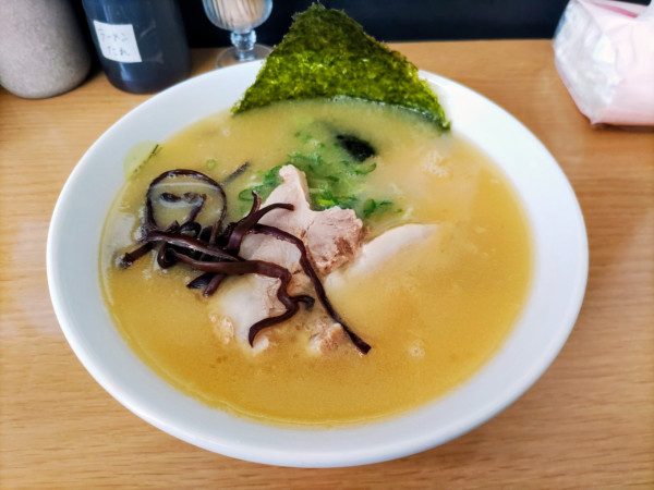「鶏白湯ラーメン 750円」@ほったて小屋 原店の写真