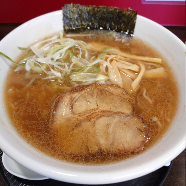 「魚介豚骨しょうゆ」@魚介豚骨ラーメン 古川の写真