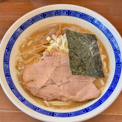 塩ラーメン(1100円)