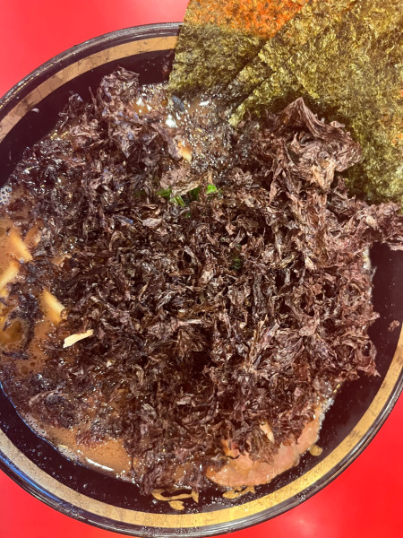 「ラーメン(中)1,000円＋岩のり200円」@横浜家系ラーメン 大輝家の写真
