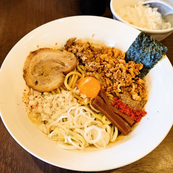 「かれまぜ+半ライス」@狼煙 東大宮店の写真