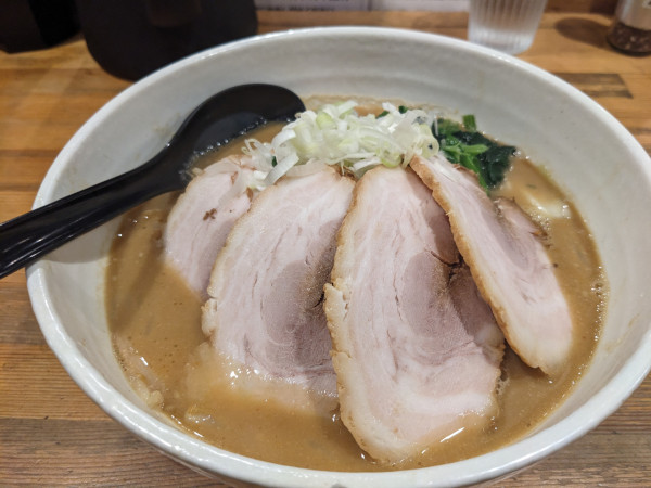 「味噌チャーシューメン（普通・ニンニクあり）+野菜増し」@ぼっけもんの写真