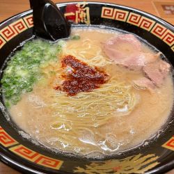 天然とんこつラーメン