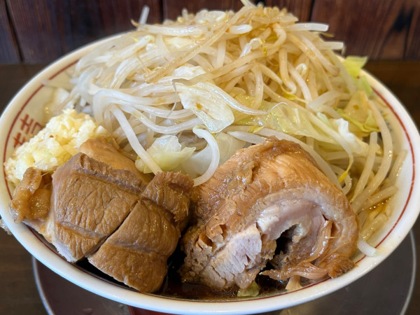 「ラーメン（中盛）ヤサイ、ニンニク」@麺屋 櫻弐の写真
