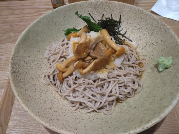 「冷やしなめこおろしそば」@蕎麦 いまゐ サカエチカ店の写真