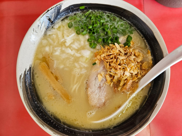 「塩らーめん」@麺魂 輝時の写真