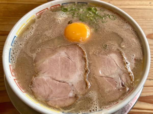 「月見ラーメン」@博多だるま 総本店の写真