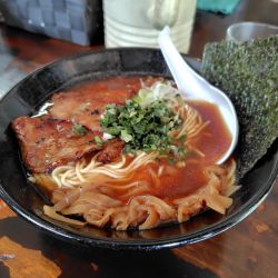 和歌山豚骨醤油風らーめん¥950