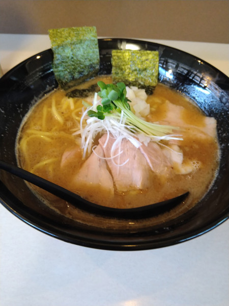 「魚介豚ラーメン」@ラーメンクボの写真
