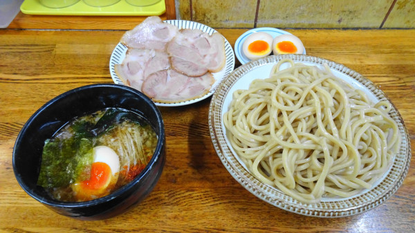 「チャーシューつけめん大（1,250円）＋半熟玉子（100円）」@一陽来福の写真