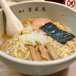 らーめん 麺大盛(300g)