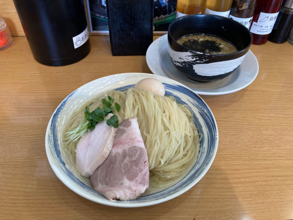 「【限定】 〜本枯節芳る～ 昆布水つけ麺＋つけめん特盛」@麺屋 真星の写真