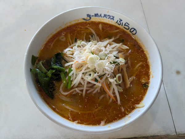 「雷ラーメン中辛（大盛）1000円」@鳥匠 中村の写真