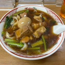 刀削ルーロ麺