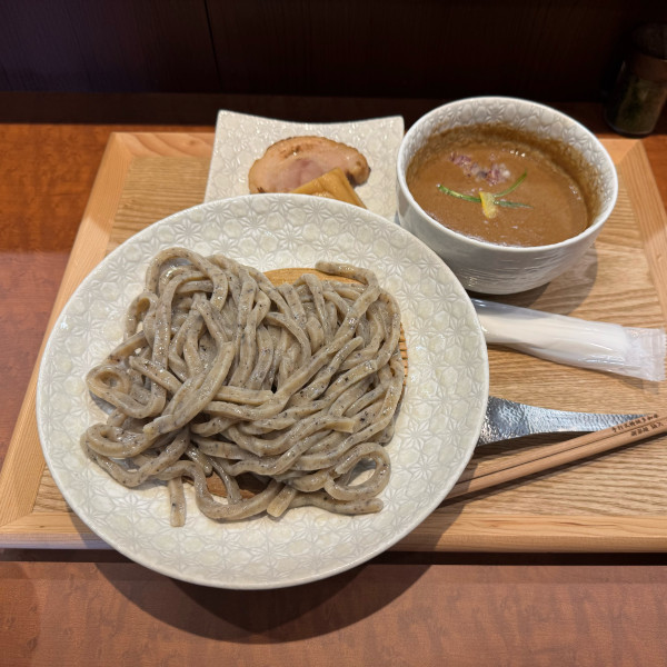 「御影つけめん」@手打式特級多加水 御影麺 鏑矢の写真