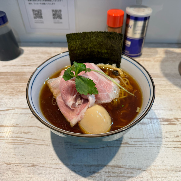 「特製四つ葉そば」@中華そば 四つ葉の写真