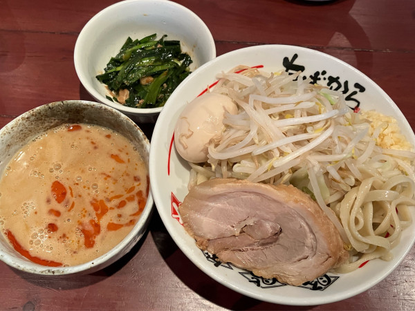 「小つけ麺(醤油)1000円味玉150円ﾆﾗｷﾑﾁ150円」@ちばから 穴川店の写真