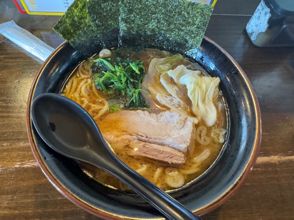 「将太の豚骨醬油　中盛」@ラーメン将太の写真