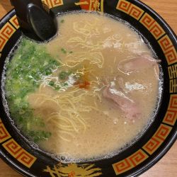 天然とんこつ　らーめん980円