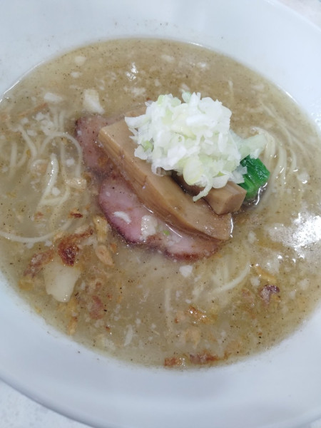 「塩らぁ麺」@ラーメン星印の写真