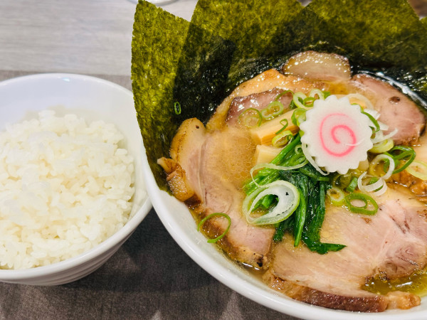 「塩チャーシュー麺 他 1,550円」@手打ち 蓮の写真