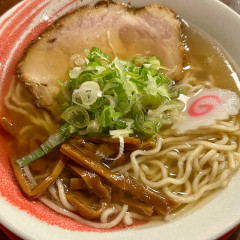 煮干し中華専門店 つじ製麺所の画像