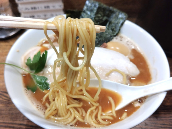 「特製烏賊干鶏白湯そば 1350円」@新橋 纏の写真