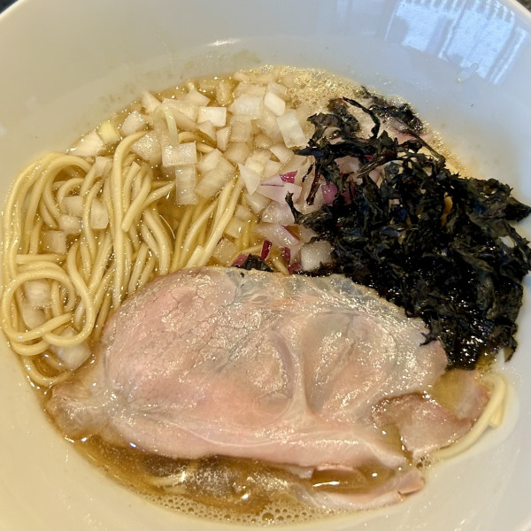 「淡麗煮干（しお）＋かえ玉（しお）」@にぼしら〜めん ニボ太郎の写真