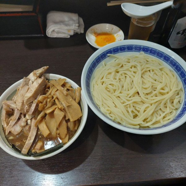 「つけ麺 中+メンチャー+ピール」@中華そば べんてんの写真