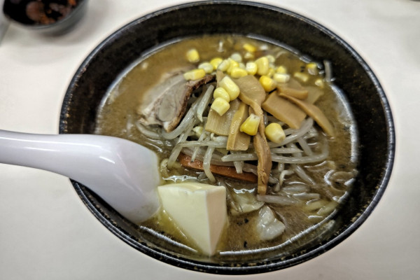 「味噌バターラーメン」@札幌ラーメン どさん子 大田文化の森前店の写真