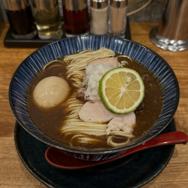 「重ね秋刀魚そば」@麺処 青野の写真