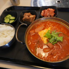 ノルブプデチゲの画像