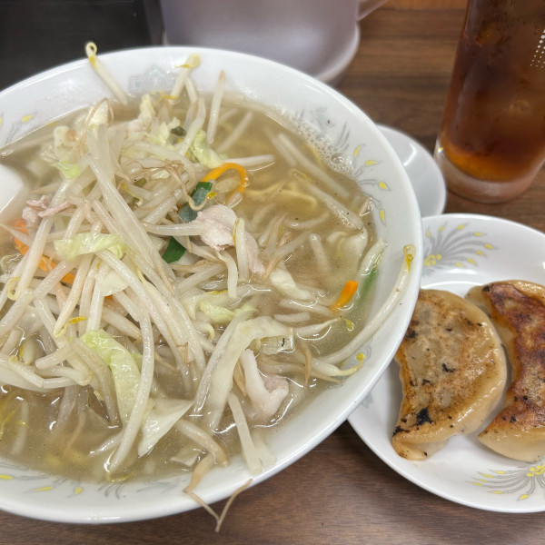 「タンメン＋餃子(2個)」@珍來 川口店の写真