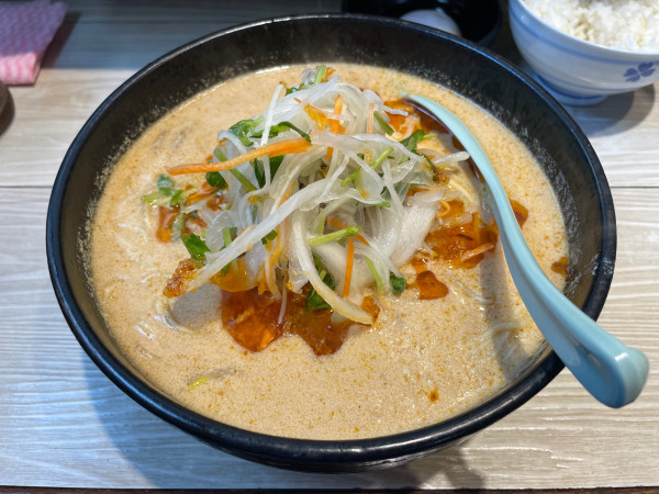 「汁あり担々麺」@めだかTANTANの写真