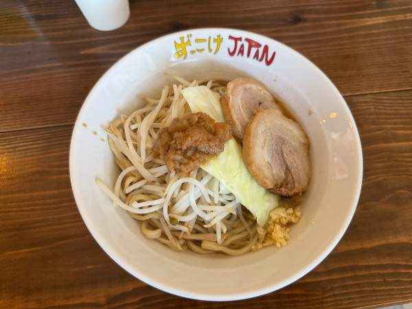 「ミニラーメン100g(ニンニク少なめ､野菜少なめ)1000円」@国武屋 ドカ盛り研究所の写真