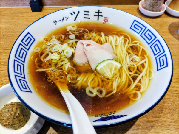 「ツミキ醤油 780円＋セメント煮干し50円」@ラーメン ツミキの写真