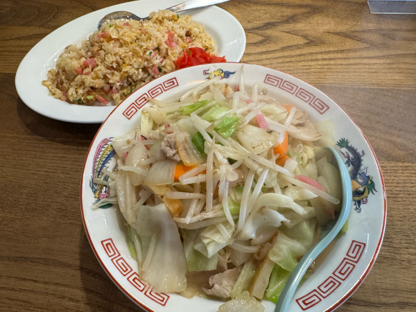 「チャンポン焼き飯セット　1100円」@山ちゃんの写真