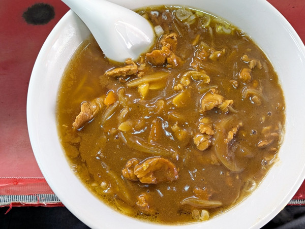 「カレーラーメン」@中華料理 菜来軒の写真