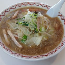 野菜あんかけラーメン 800円