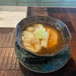 醤油らぁ麺