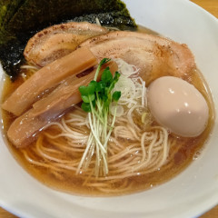 麺屋 琥珀の画像