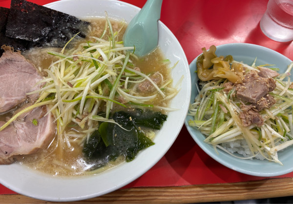 「かいざんラーメンネギ丼付　1450円」@かいざん 西船橋店の写真