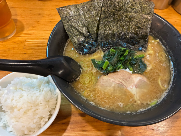 「ラーメン　並　750円」@麺選 吟風 赤羽店の写真