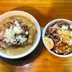 中華そば＋ほぐし肉＋肉丼