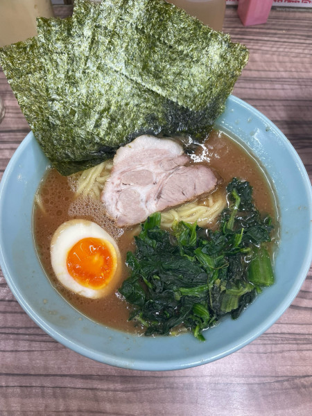 「本店ラーメン」@横浜ラーメン 武蔵家 中野本店の写真