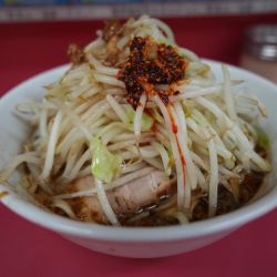 小 ヤサイ＋アブラ＋辣油