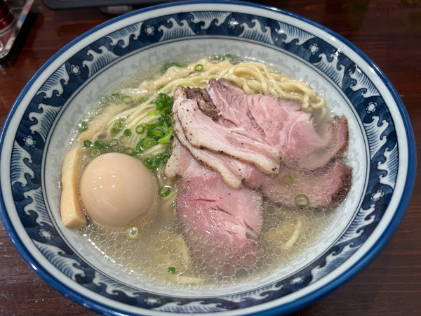 「【期間限定】特製はまぐりと宇和島鯛の塩そば〜極み〜1540円」@つけめん・らーめん活龍 水戸米沢店の写真